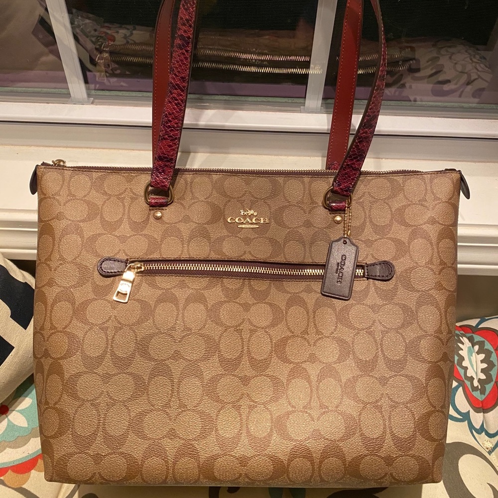 Coach Gallery Tote